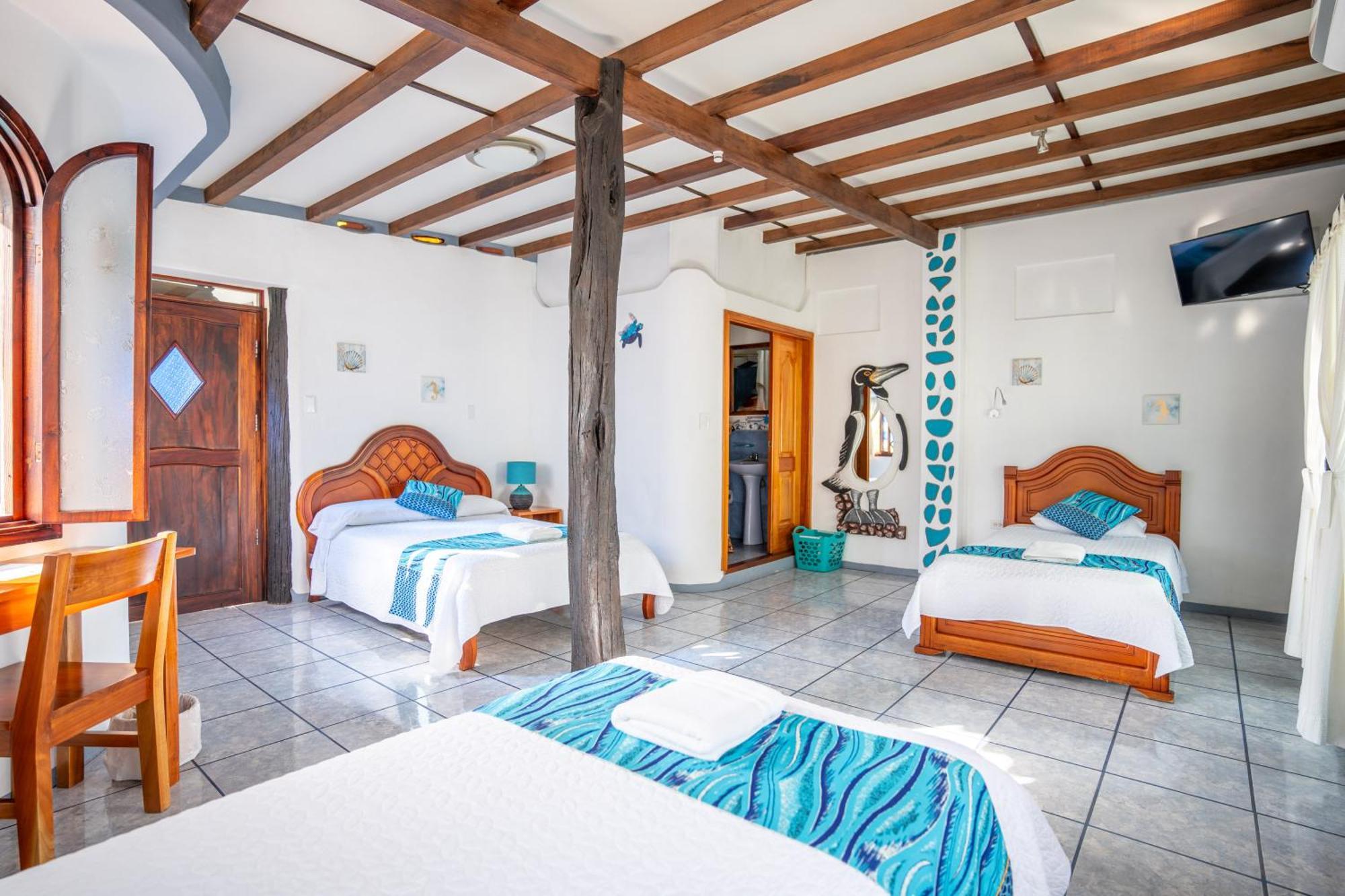 Maidith Galapagos Inn Puerto Ayora  Eksteriør bilde